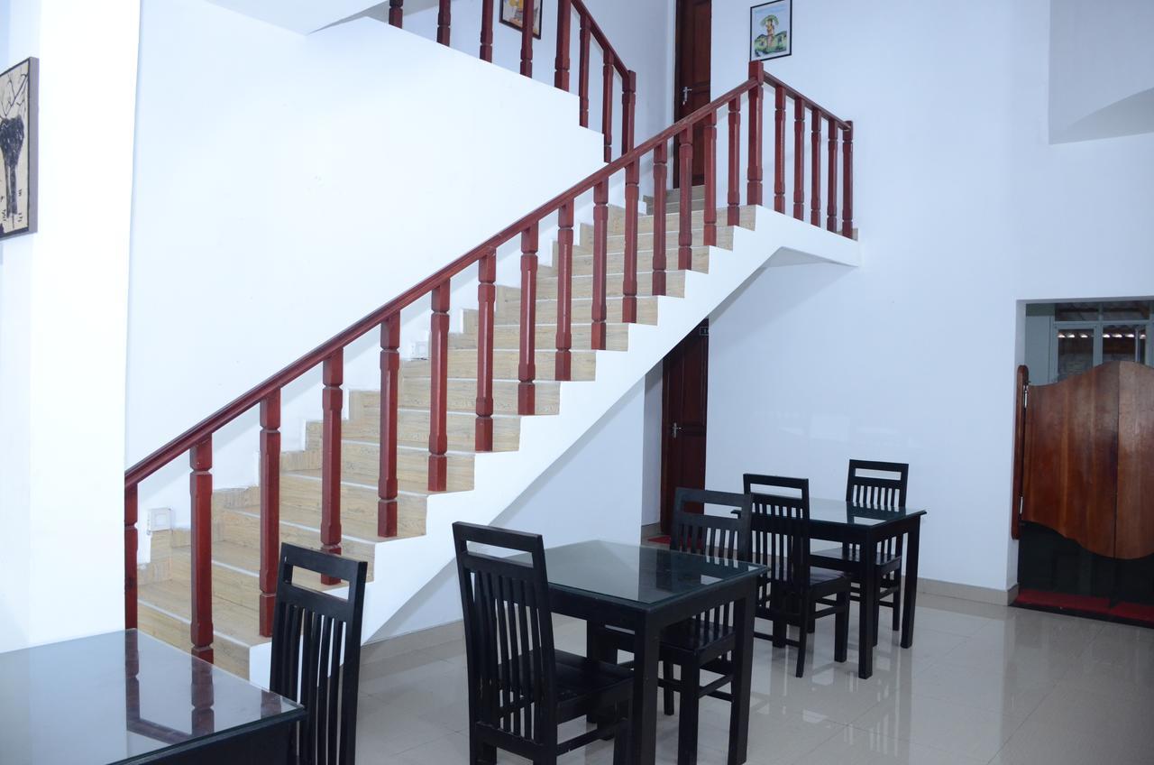 Yoho Beach Glory Hotel Negombo Zewnętrze zdjęcie