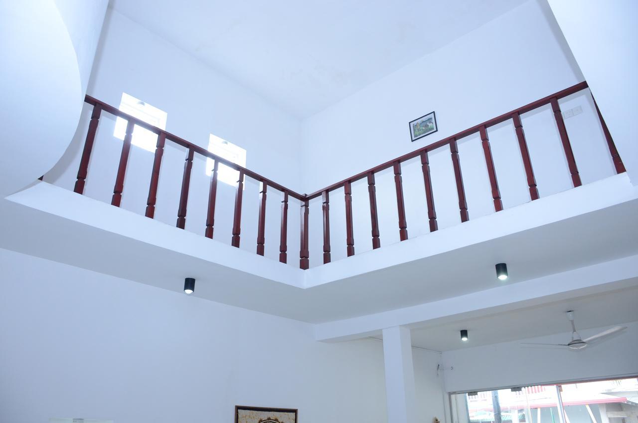 Yoho Beach Glory Hotel Negombo Zewnętrze zdjęcie