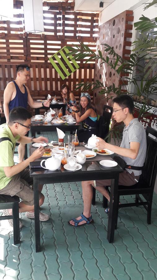Yoho Beach Glory Hotel Negombo Zewnętrze zdjęcie