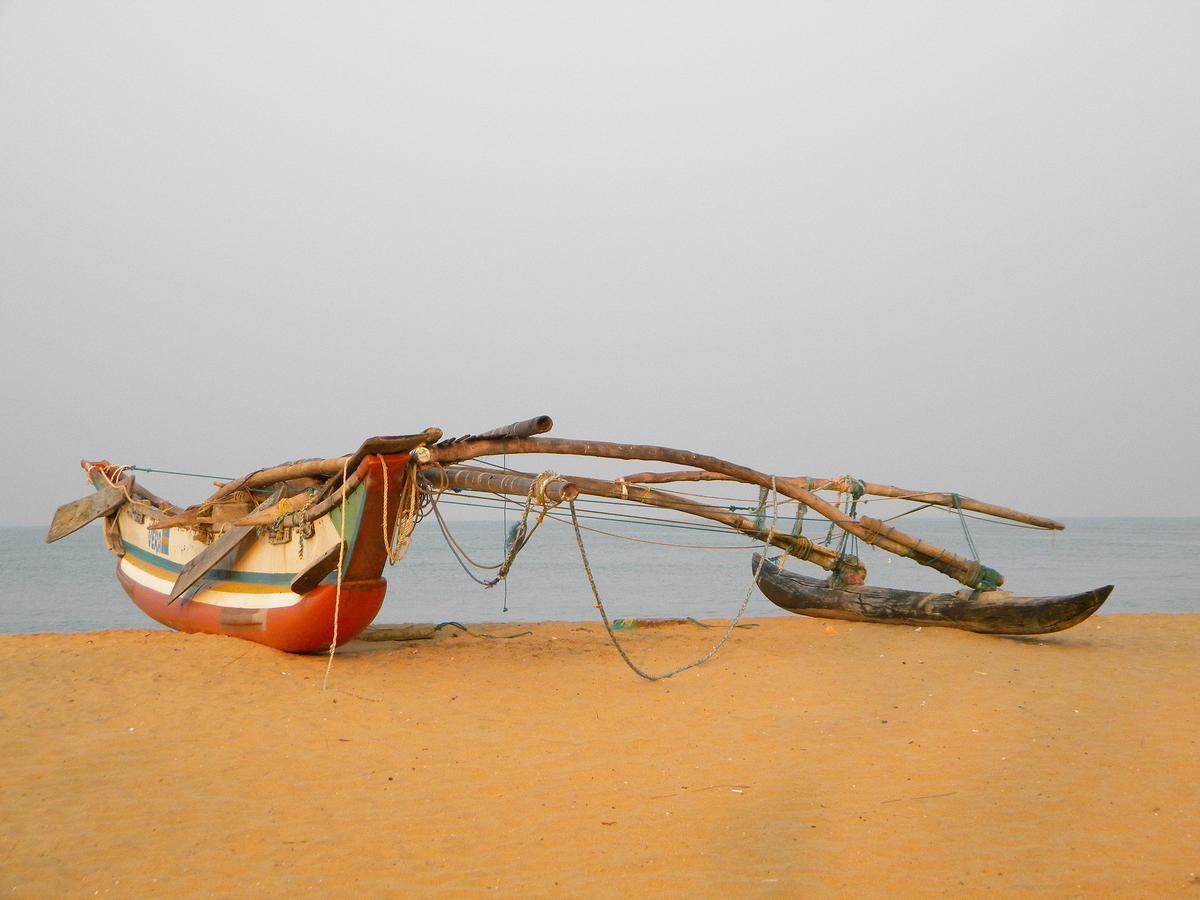 Yoho Beach Glory Hotel Negombo Zewnętrze zdjęcie